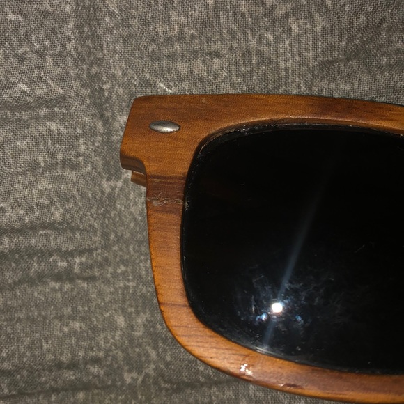 Wooden Wayfarer Sunglasses Polarized - Picture 4 of 4